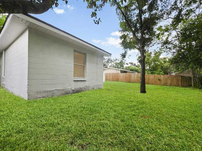 photo 22: 8614 TUPELO DRIVE, TAMPA FL 33637