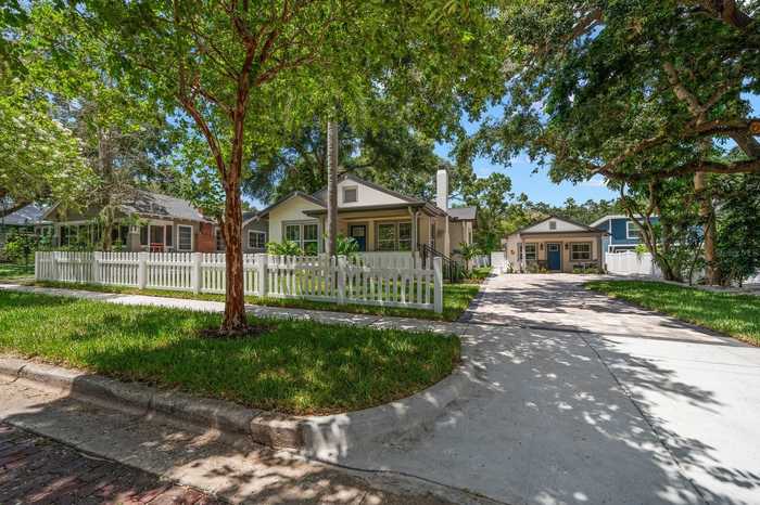 photo 2: 628 WILKIE STREET, DUNEDIN FL 34698