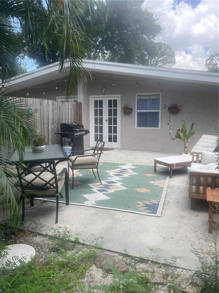 photo 3: 1928 9TH STREET, SARASOTA FL 34236