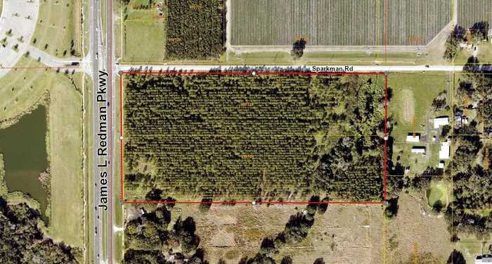 photo 2: 1 N PLANT AVENUE, PLANT CITY FL 33563