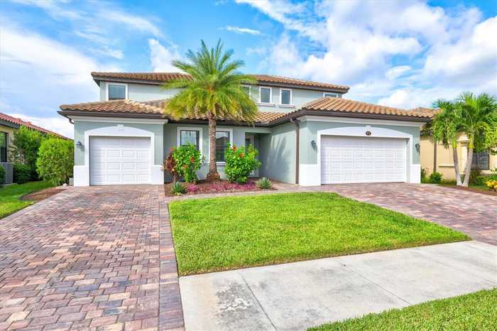 photo 1: 20725 BENISSIMO DRIVE, VENICE FL 34293