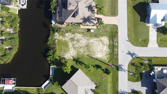 photo 15: 2836 SW 17TH AVENUE, CAPE CORAL FL 33914