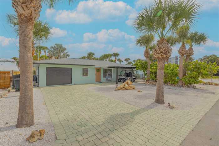 photo 1: 402 LINCOLN AVENUE, NEW SMYRNA BEACH FL 32169