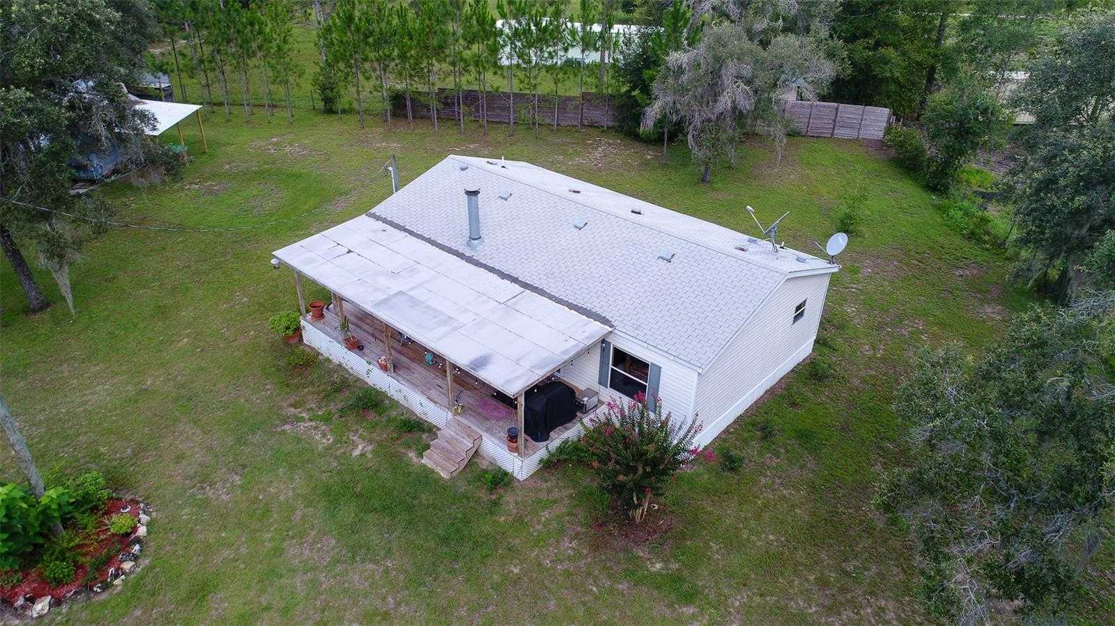 photo 2: 1290 NE 123RD AVE, WILLISTON FL 32696