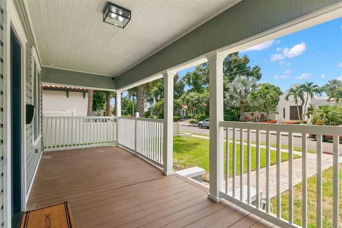 photo 2: 223 14TH AVENUE N, ST PETERSBURG FL 33701