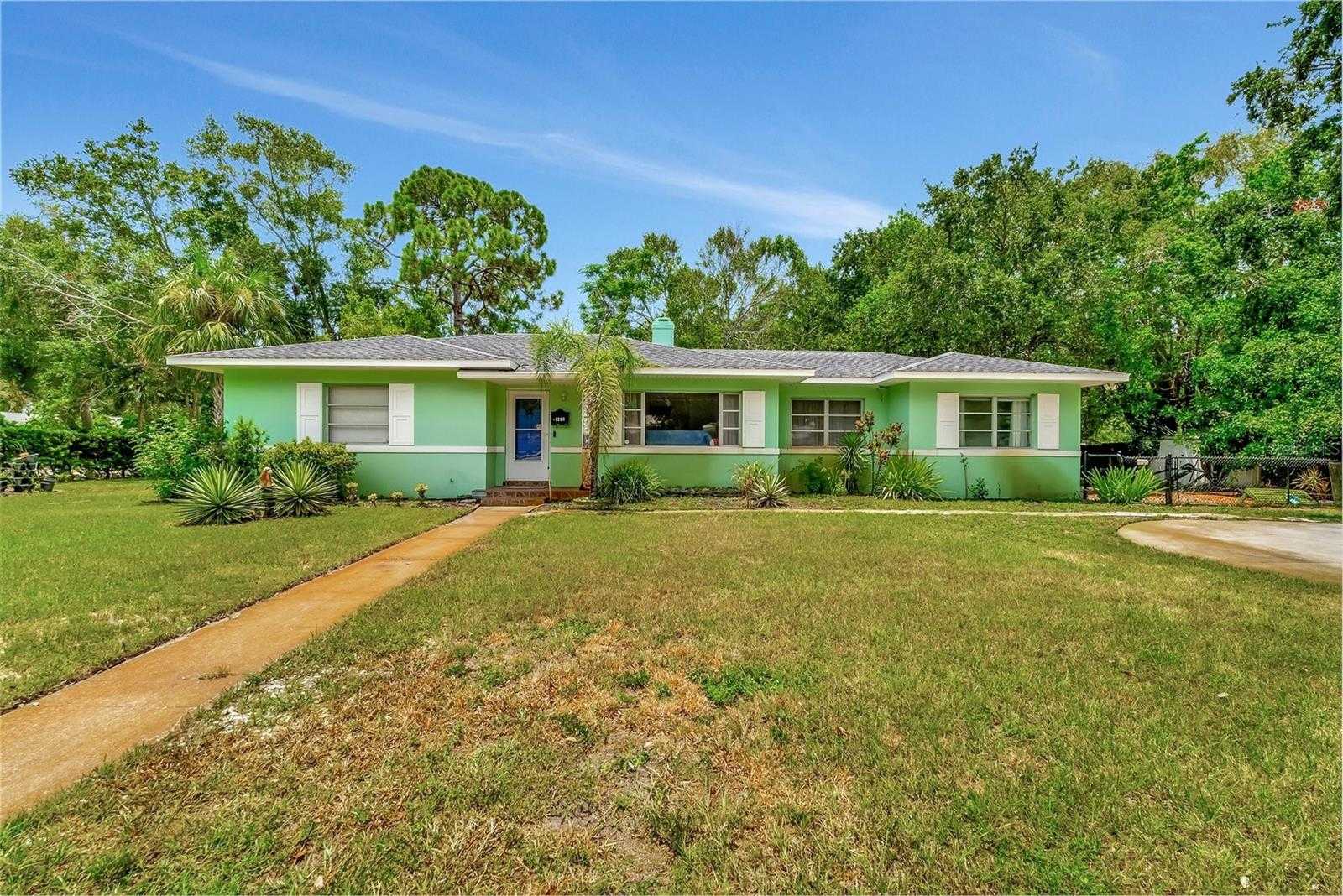 photo 1: 1200 JUNGLE AVENUE N, SAINT PETERSBURG FL 33710