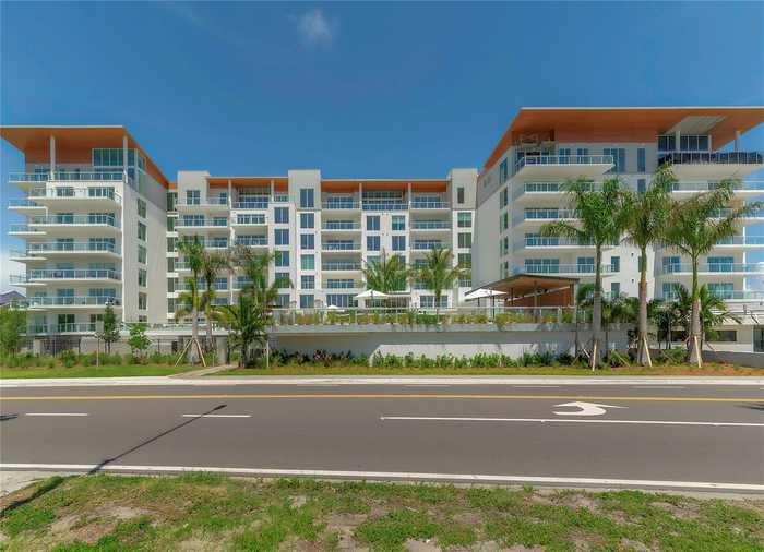 photo 1: 1020 SUNSET POINT ROAD Unit 302, CLEARWATER FL 33755