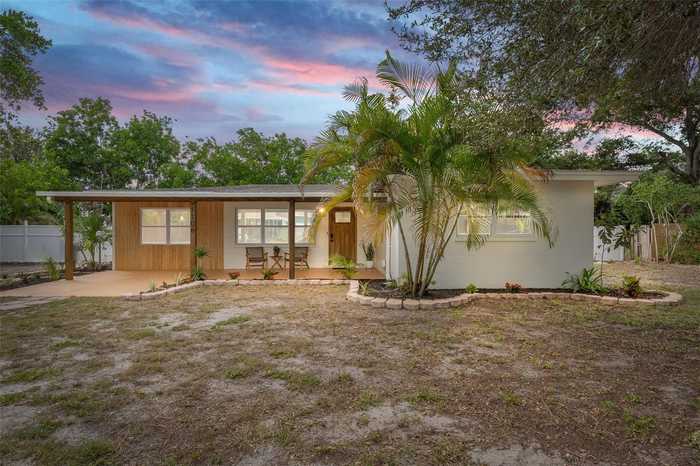 photo 1: 1108 66TH STREET NW, BRADENTON FL 34209