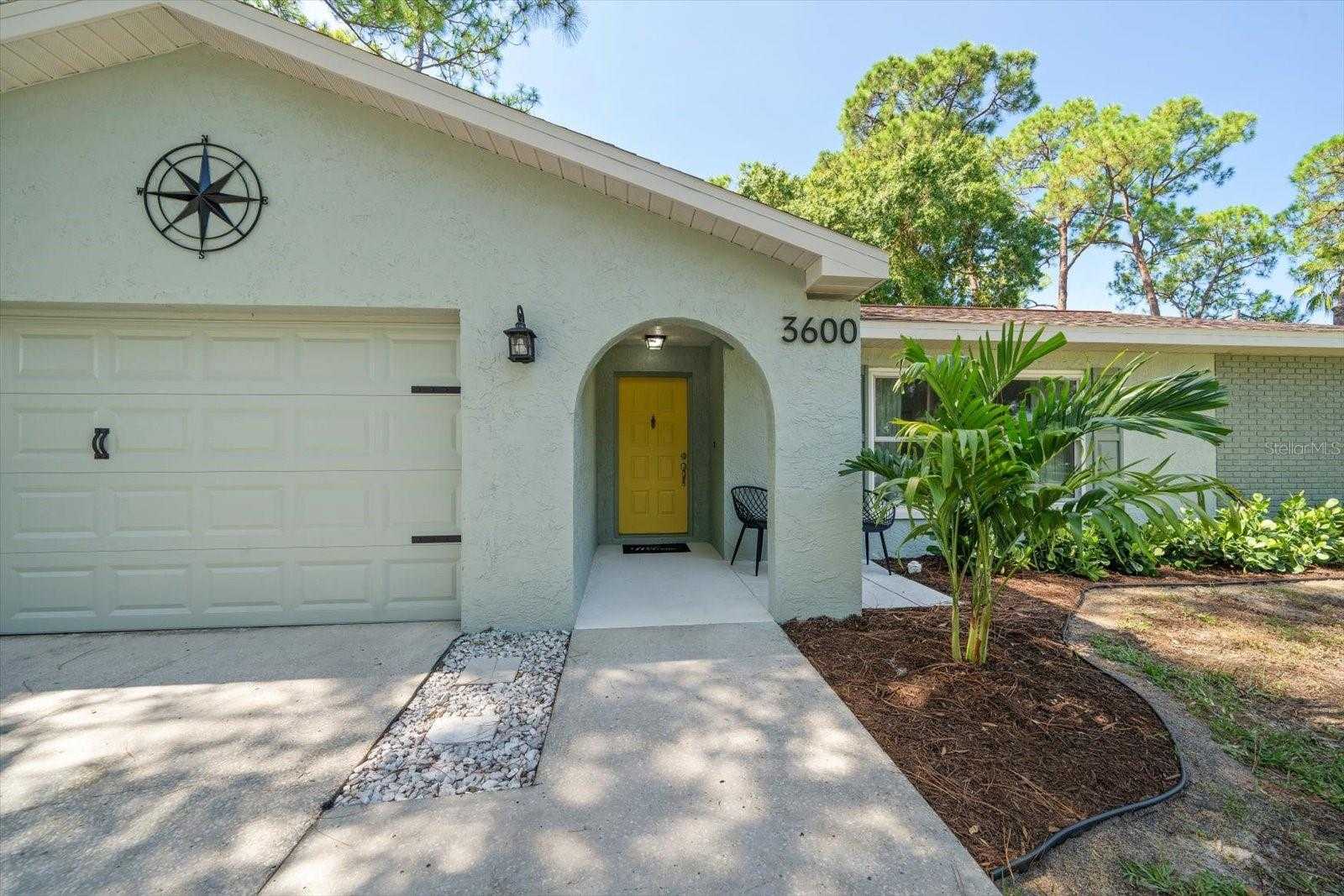 photo 3: 3600 FAIRWAY FOREST CIRCLE, PALM HARBOR FL 34685