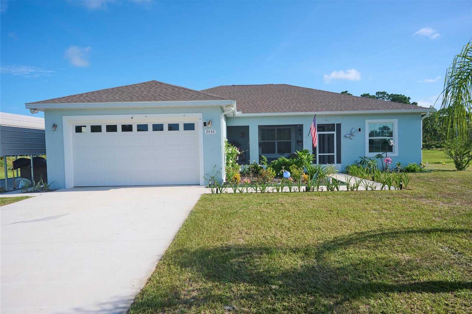 photo 1: 2430 PARK AVENUE, INDIAN LAKE ESTATES FL 33855