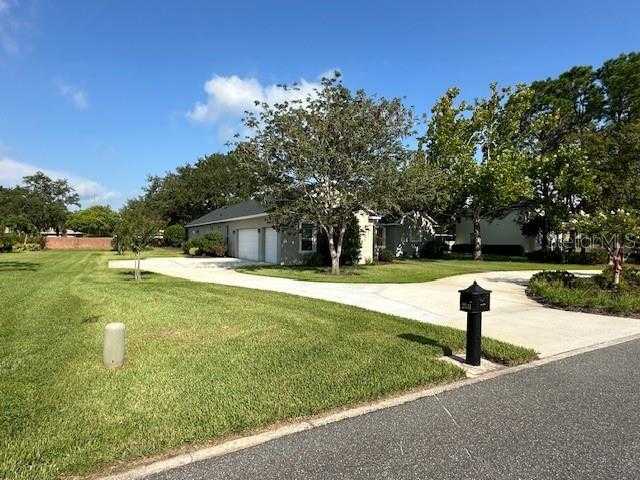 photo 2: 2531 SE PARTRIDGE DRIVE, WINTER HAVEN FL 33884