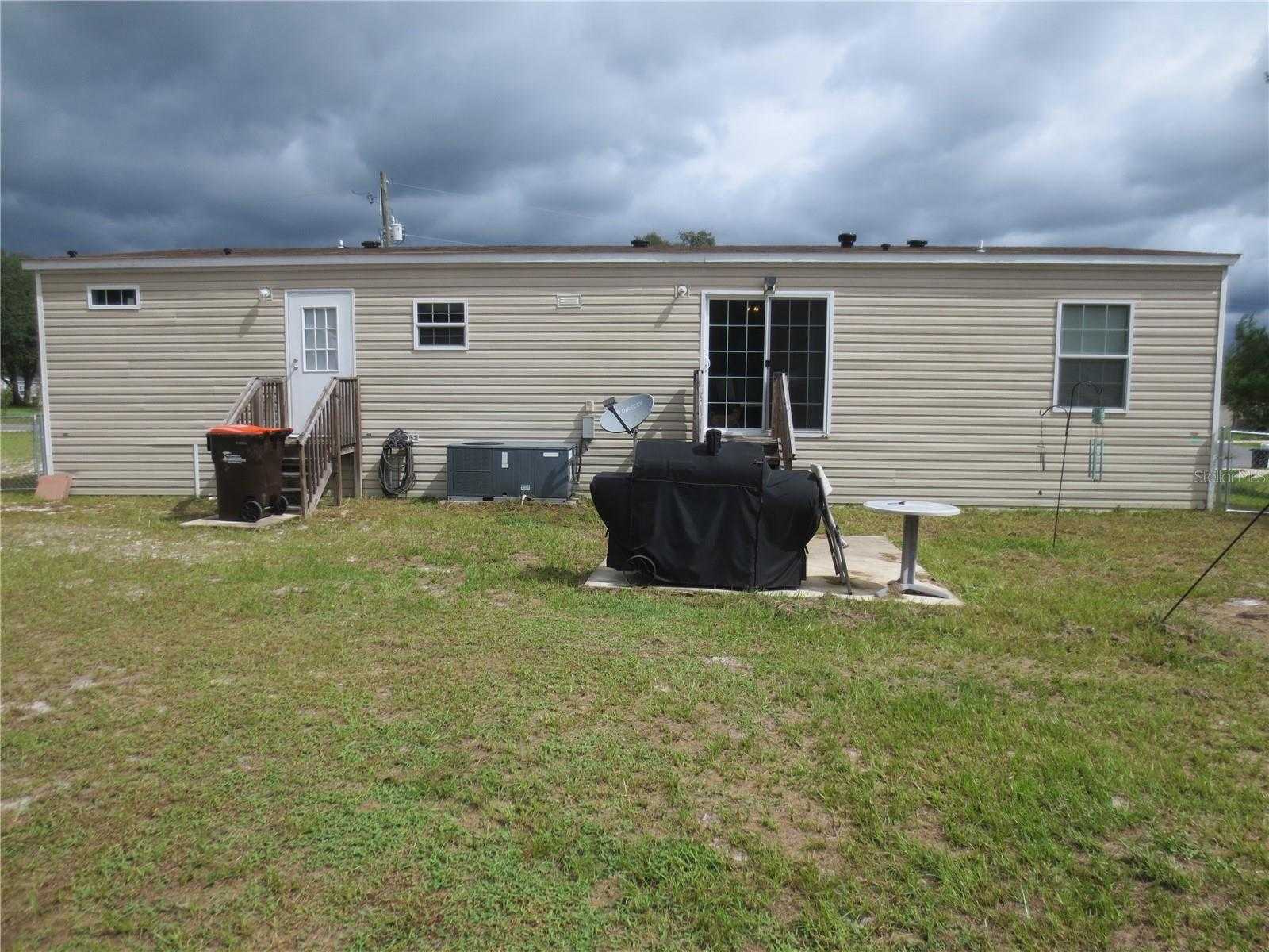 photo 3: 170 SE 70TH CIRCLE, OCALA FL 34472