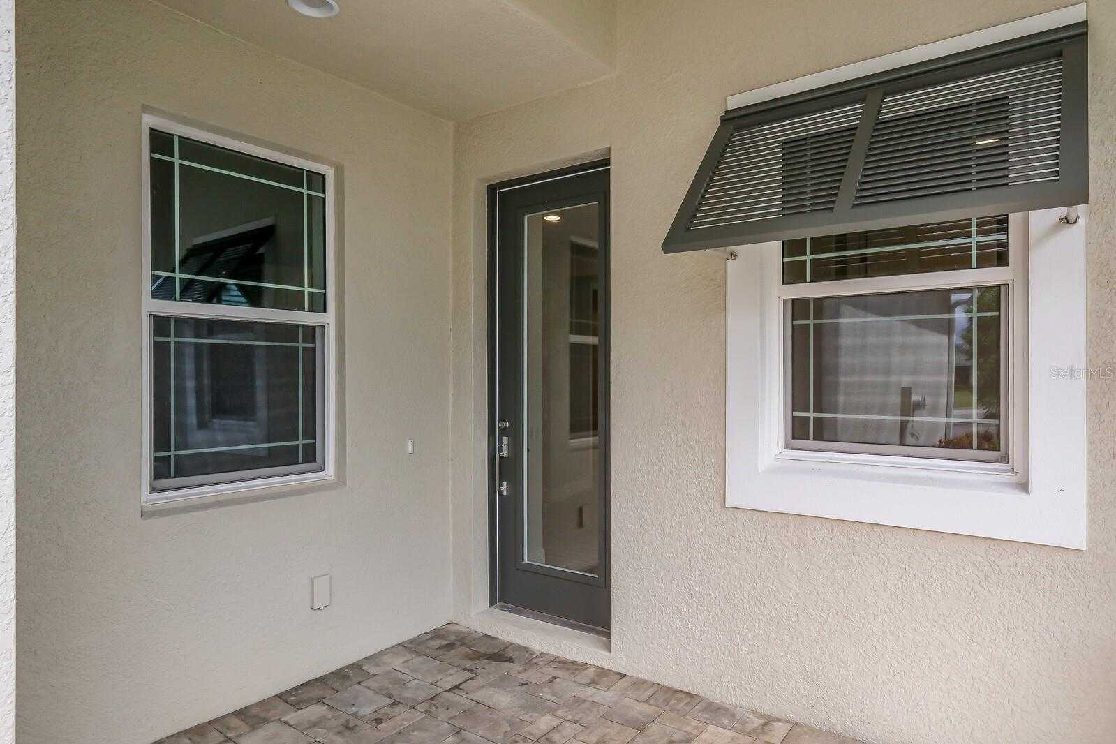 photo 3: 10748 KLEE AVENUE, BRADENTON FL 34212