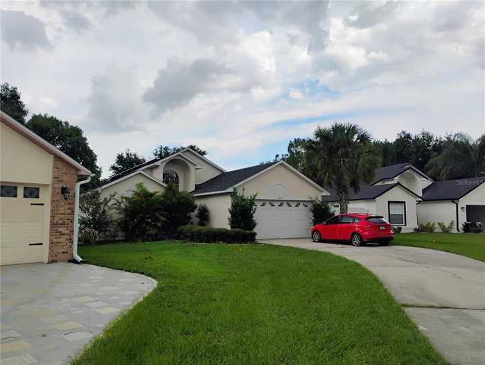 photo 2: 11879 SINDLESHAM COURT, ORLANDO FL 32837