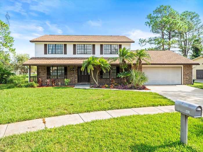 photo 1: 4613 APPLE RIDGE LANE, TAMPA FL 33624