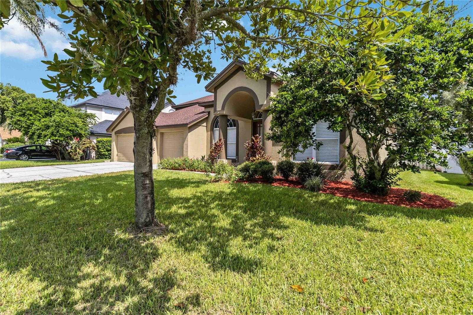 photo 2: 1137 BRANTLEY ESTATES DRIVE, ALTAMONTE SPRINGS FL 32714