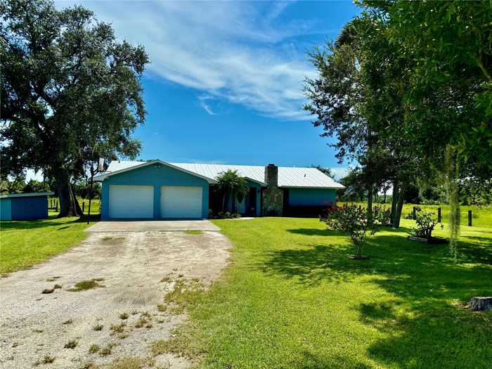 photo 2: 860 NW 141ST STREET, OKEECHOBEE FL 34972