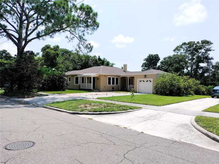 photo 2: 300 ORANGEVIEW AVENUE, CLEARWATER FL 33755