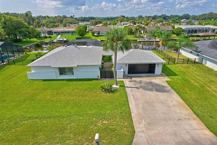 photo 1: 4 CARDWELL COURT, PALM COAST FL 32137