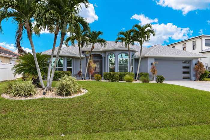 photo 2: 703 NW 39TH AVENUE, CAPE CORAL FL 33993