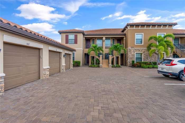 photo 1: 12710 SORRENTO WAY Unit 101, BRADENTON FL 34211