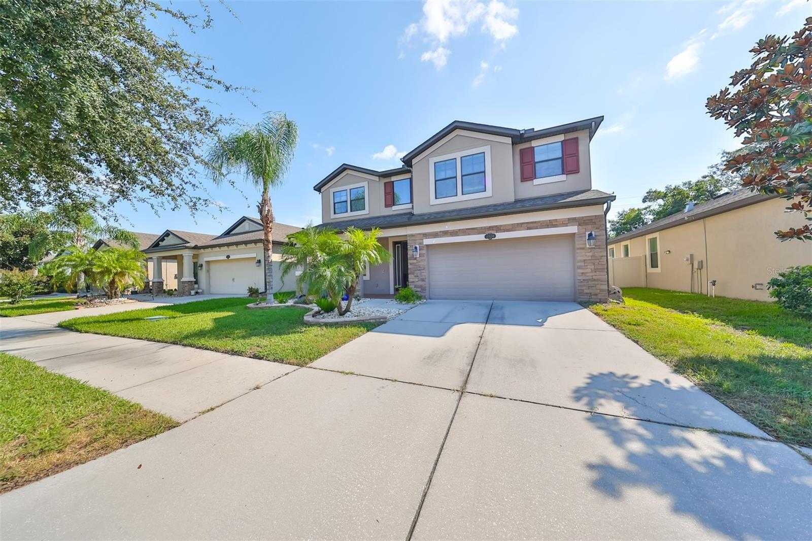 photo 3: 11650 PALMETTO PINE STREET, RIVERVIEW FL 33569