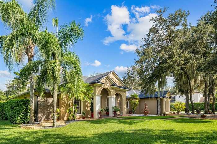 photo 1: 779 MILLS ESTATE PLACE, CHULUOTA FL 32766