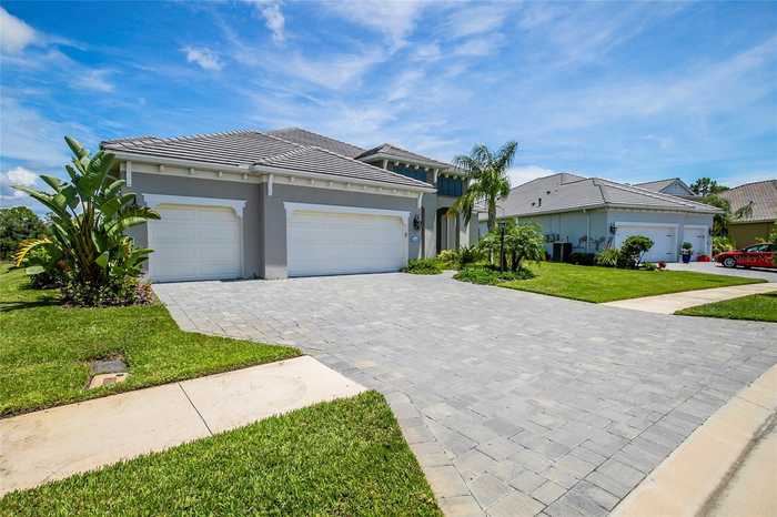 photo 2: 12444 DESTIN LOOP, VENICE FL 34293