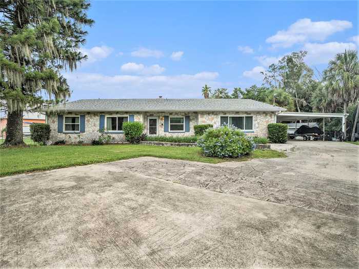 photo 1: 304 10TH STREET SW, RUSKIN FL 33570