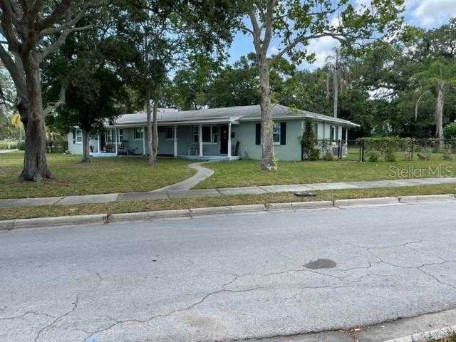 photo 1: 709 INDIAN ROCKS ROAD, BELLEAIR FL 33756