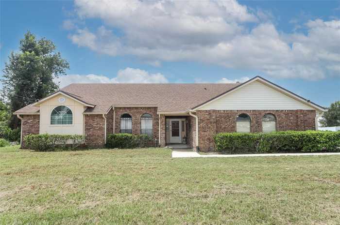 photo 1: 613 TRADEWINDS DRIVE, DELTONA FL 32738