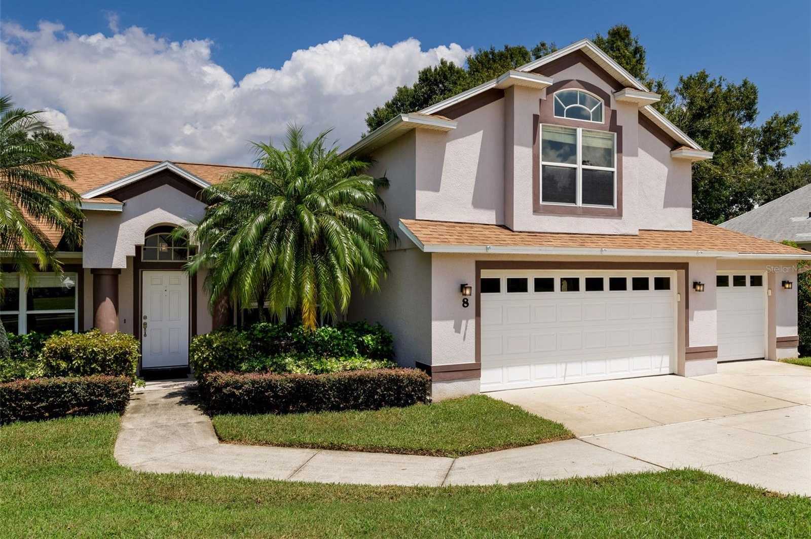 photo 3: 8 OAKLAND POINTE CIR, OAKLAND FL 34760