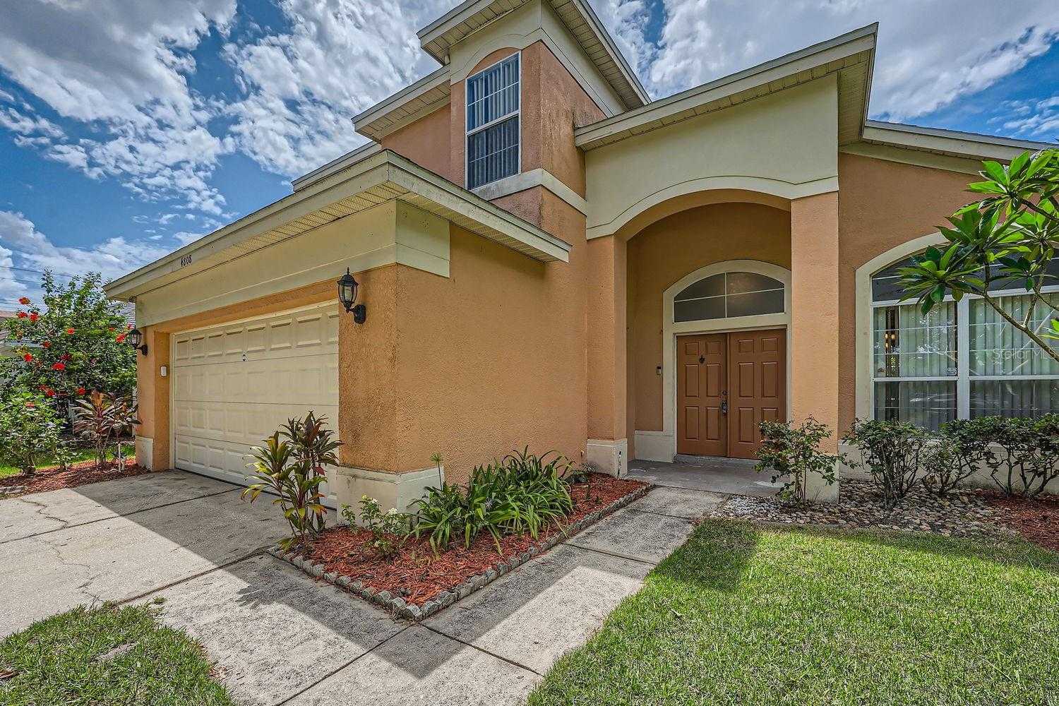 photo 3: 4808 OAK PROMENADE LANE, ORLANDO FL 32819