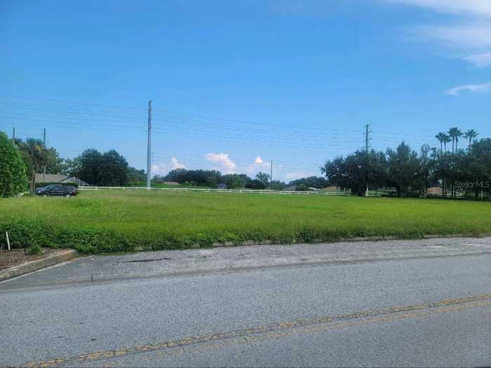 photo 8: ABBOTT STATION DRIVE, ZEPHYRHILLS FL 33542