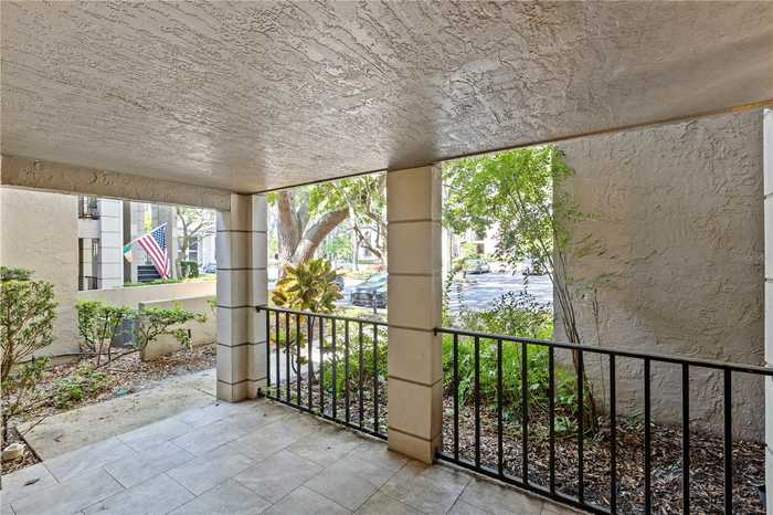 photo 2: 1055 KENSINGTON PARK DRIVE Unit 212, ALTAMONTE SPRINGS FL 32714