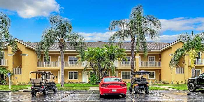 photo 1: 6816 DALI AVENUE Unit 101, LAND O LAKES FL 34637