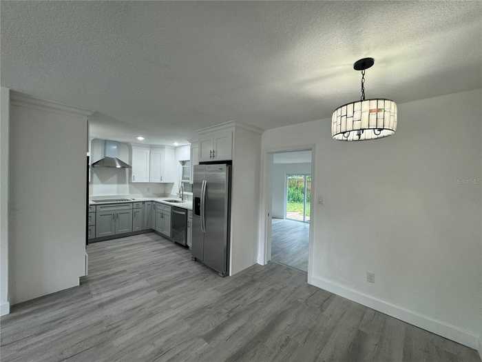 photo 2: 4001 PELICAN LANE, ORLANDO FL 32803