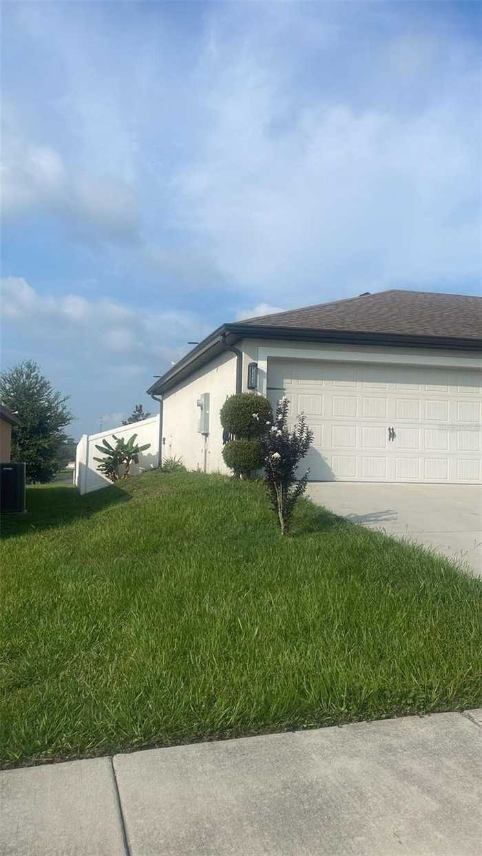 photo 2: 1908 PIEDMONT COURT, MASCOTTE FL 34753