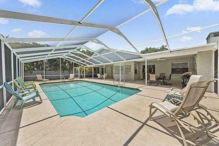 photo 3: 1895 BUCCANEER CIRCLE, SARASOTA FL 34231