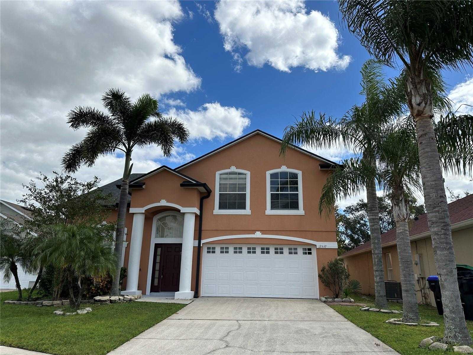 photo 1: 12537 APPOMATOX DRIVE, ORLANDO FL 32837