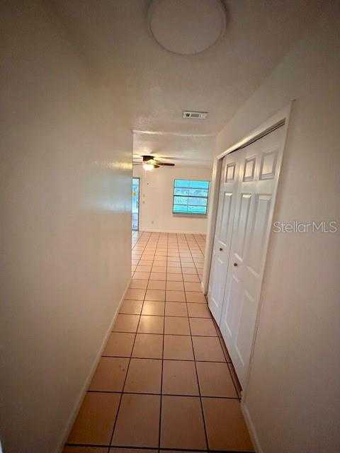 photo 2: 706 BEVERLY AVENUE, ALTAMONTE SPRINGS FL 32701