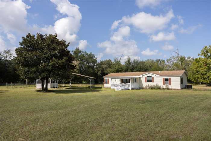 photo 2: 6849 SE 70TH AVENUE, TRENTON FL 32693