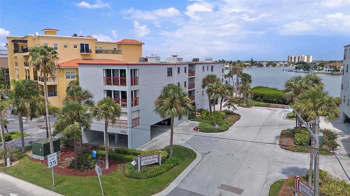 photo 36: 10301 GULF BOULEVARD Unit 401, TREASURE ISLAND FL 33706