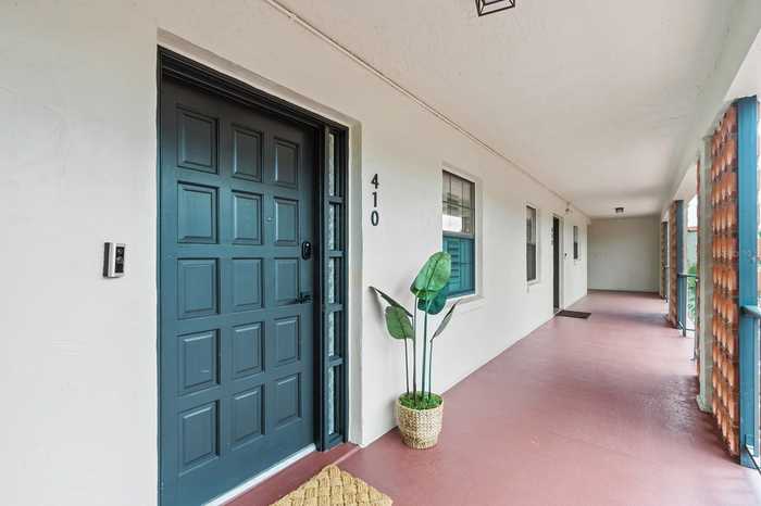 photo 2: 100 S INTERLACHEN AVENUE Unit 410, WINTER PARK FL 32789