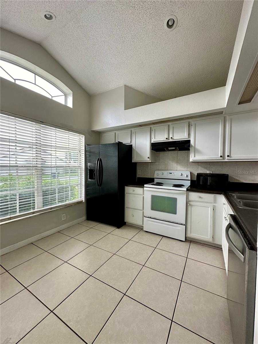 photo 2: 14365 BAY ISLE DRIVE, ORLANDO FL 32824