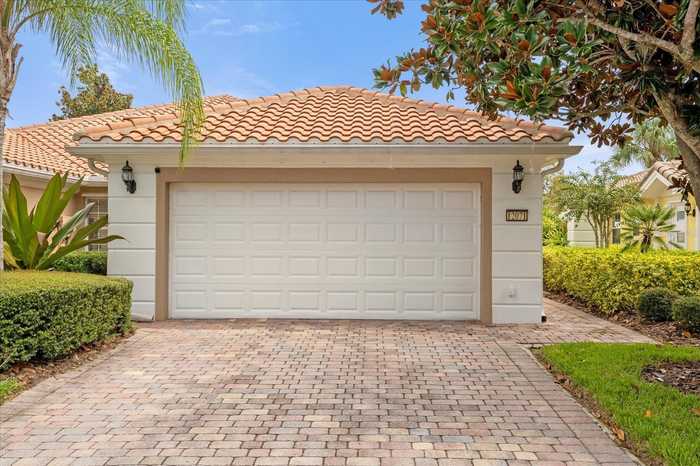 photo 1: 12071 KAJETAN LANE, ORLANDO FL 32827