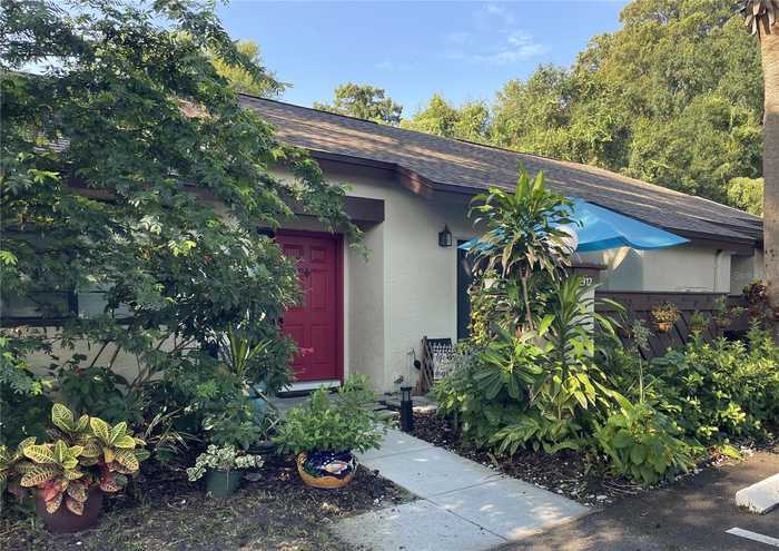 photo 2: 2912 STAR APPLE COURT, PALM HARBOR FL 34684