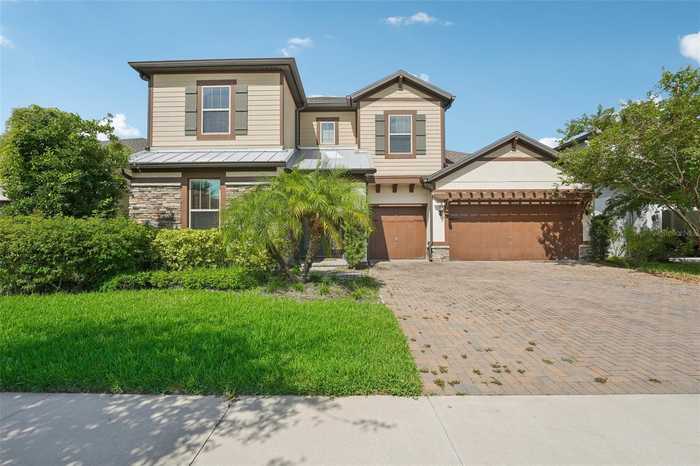 photo 2: 18820 BIRCHWOOD GROVES DRIVE, LUTZ FL 33558