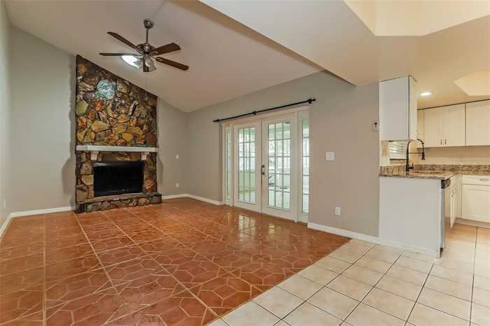 photo 2: 3720 ORANGEPOINTE ROAD, VALRICO FL 33596