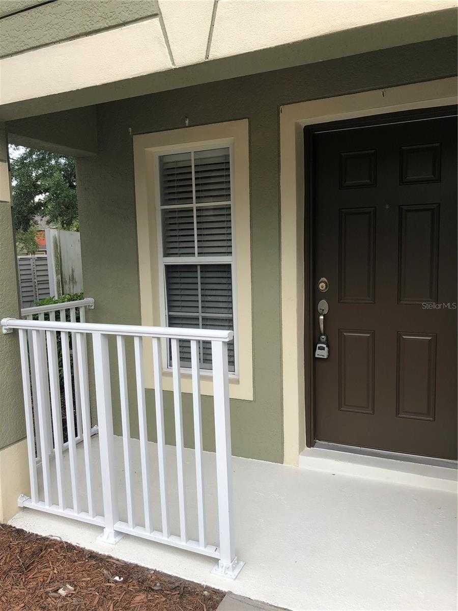 photo 3: 253 WINDING VINE LANE Unit 42, ORLANDO FL 32824